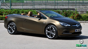 Opel CASCADA 007 Bond Gold