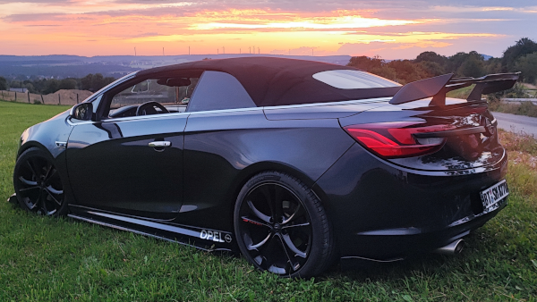 Opel CASCADA Black Beast